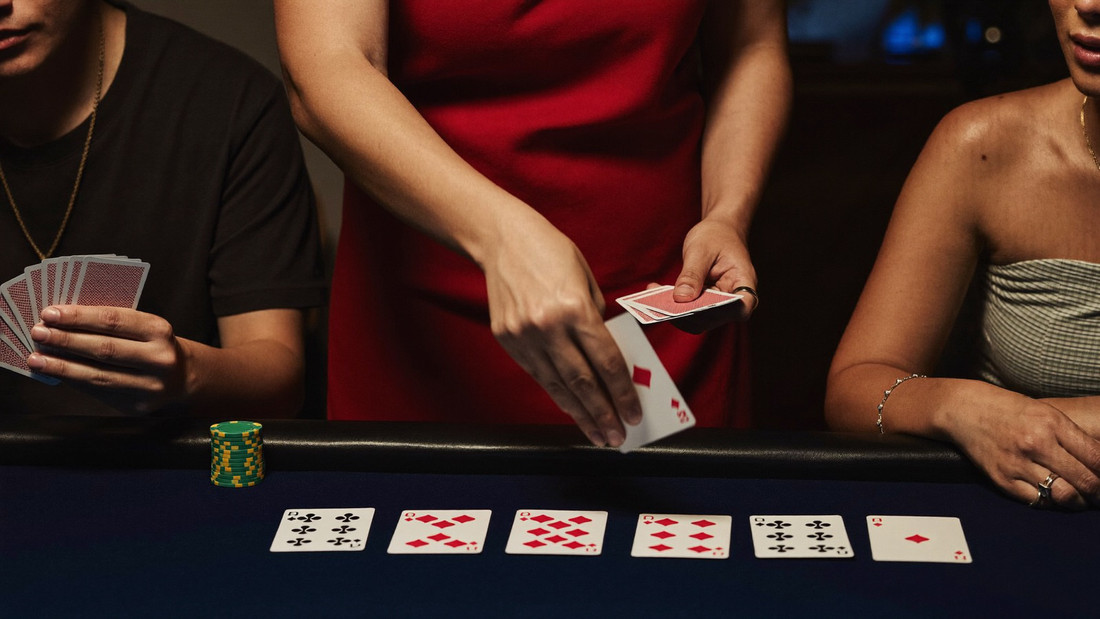 Play the PSG888 Casino Floor: Six Rooms and the Edge Behind Every Seat